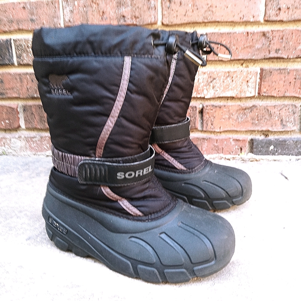 SOREL Winter/Snow Boots, Size 3 Youth, detachable insulation. Preowned.